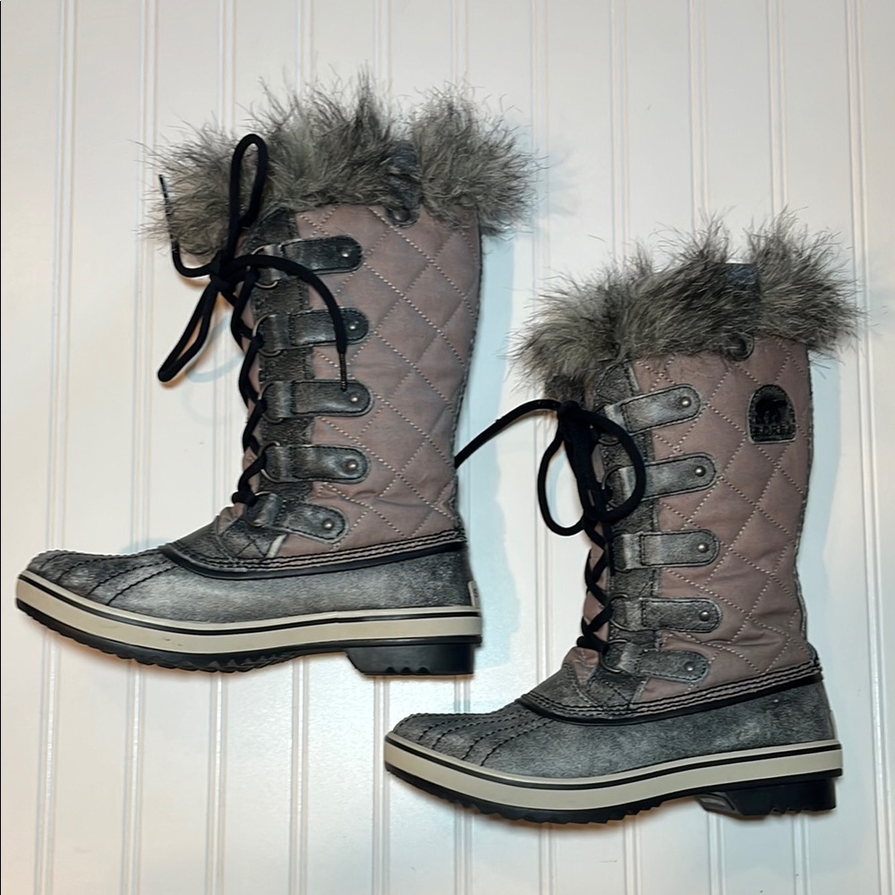 Sorel Tofino II Boot with Faux Fur Trim